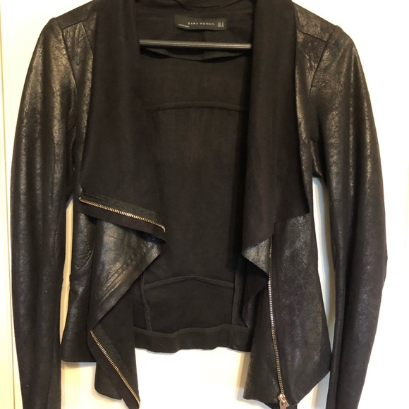 Zara Women’s Lightweight Black Vegan Leather Jacket in Size Small - Picture 3 of 8